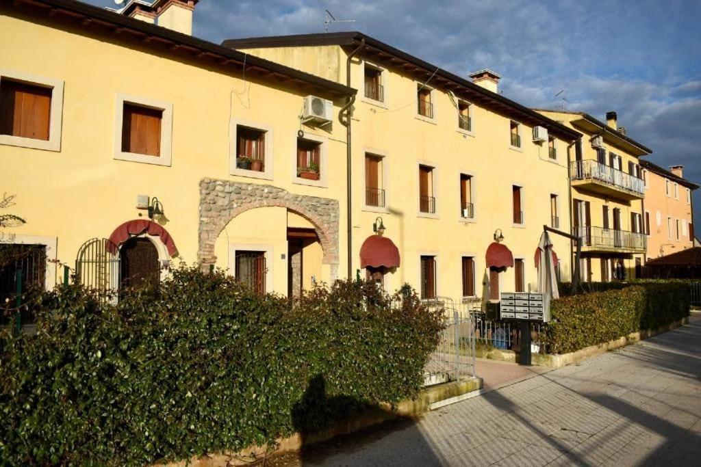 Ferienwohnung Casa Giulia - Valeggio Sul Mincio Exterior foto